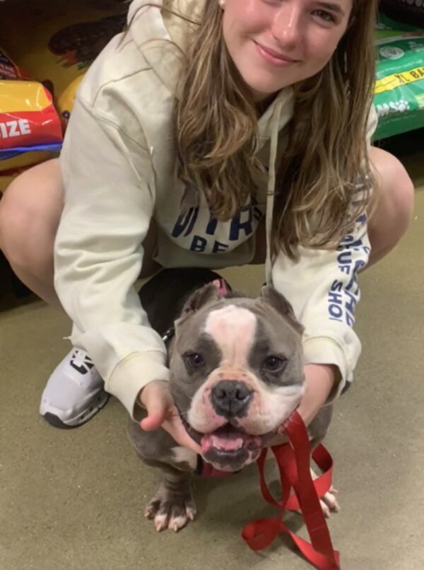She Couldn't Ignore The Dog In Danger: What Happened Next Will Astound You-1